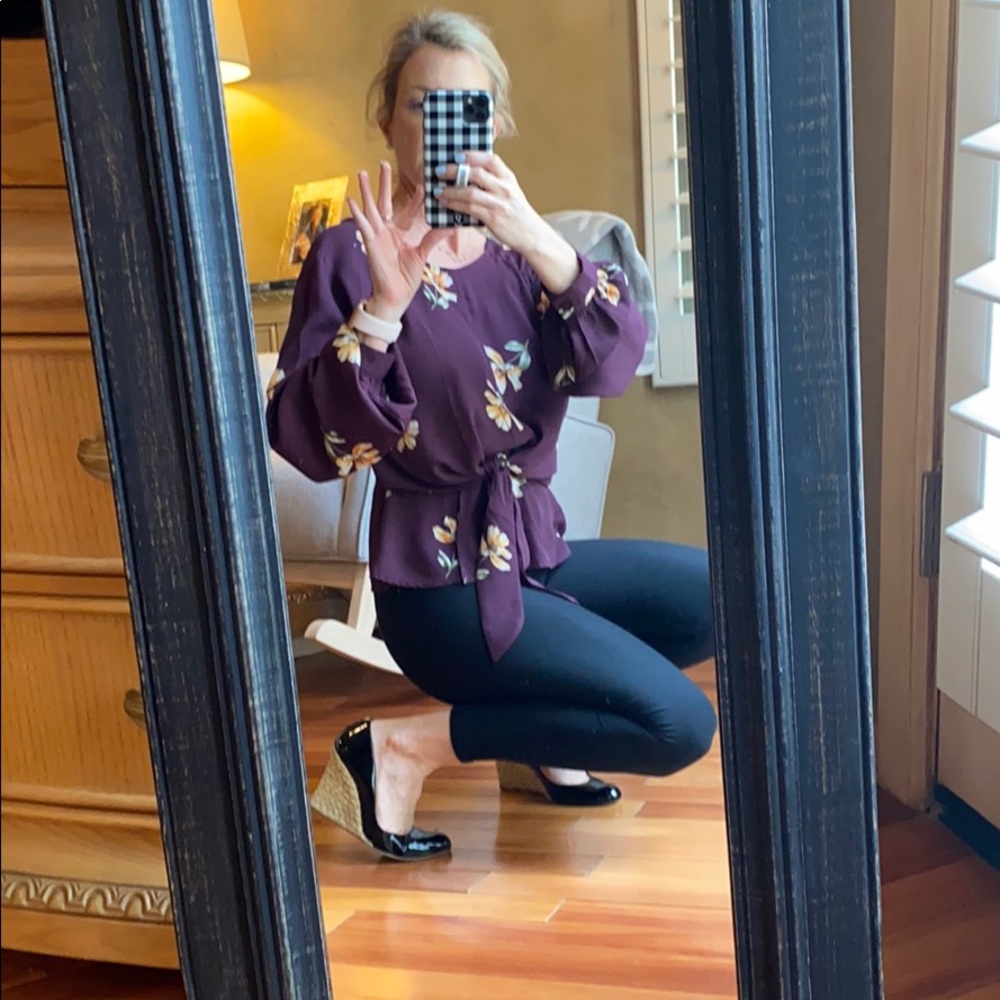 Floral blouse - Picture 4 of 5